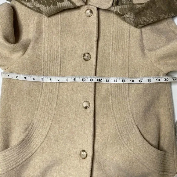 Bromley Collection vtg Wool Trench Coat Beige Size 8 Women